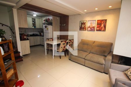 Sala de casa de condomínio à venda com 3 quartos, 129m² em Espírito Santo, Porto Alegre