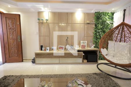 Sala de casa para alugar com 4 quartos, 335m² em Vila Sao Pedro, Santo André