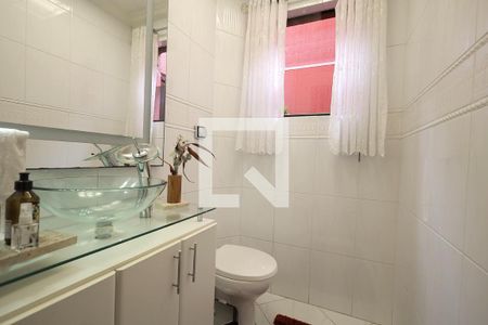 Banheiro de casa para alugar com 4 quartos, 335m² em Vila Sao Pedro, Santo André