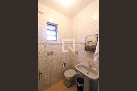 Banheiro 1 de casa à venda com 3 quartos, 150m² em Osvaldo Cruz, São Caetano do Sul