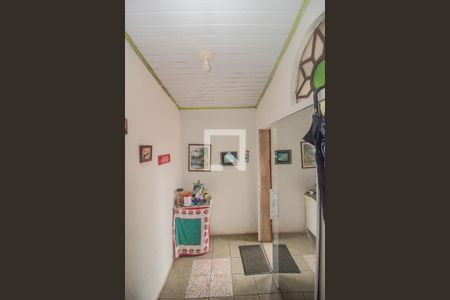 Hall de entrada de casa à venda com 4 quartos, 140m² em Cristal, Porto Alegre