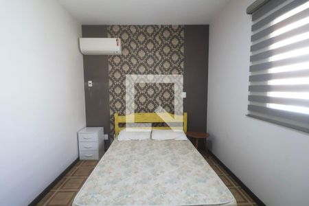 Quarto de apartamento para alugar com 2 quartos, 80m² em Jardim Praiano, Guarujá