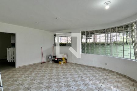 Sala 1 de casa para alugar com 5 quartos, 290m² em Embaré, Santos
