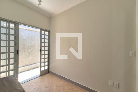 Escritório de casa à venda com 3 quartos, 240m² em Vila Mimosa, Campinas