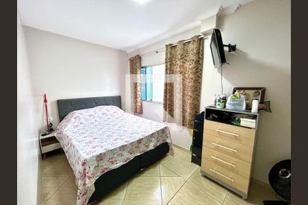 Quarto 1 de casa à venda com 4 quartos, 240m² em Jardim Sao Francisco, Guarulhos
