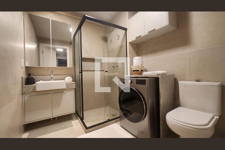 Banheiro de apartamento para alugar com 1 quarto, 50m² em Ondina, Salvador