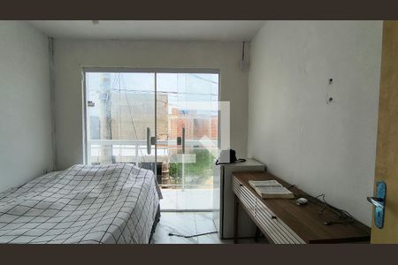 Quarto 1 de casa de condomínio para alugar com 2 quartos, 100m² em Vargem Pequena, Rio de Janeiro