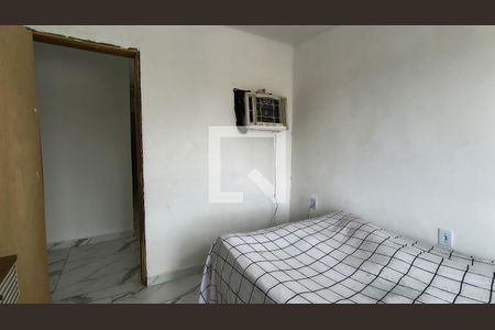 Quarto 1 de casa de condomínio para alugar com 2 quartos, 100m² em Vargem Pequena, Rio de Janeiro