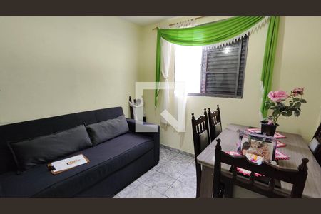 Quarto 2 de apartamento para alugar com 2 quartos, 45m² em Parque Dourado, Ferraz de Vasconcelos