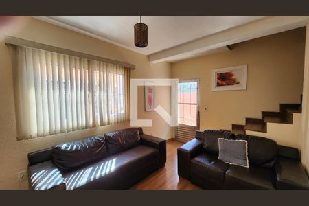 Casa à venda com 4 quartos, 180m² em Vila Santa Maria, Jundiaí