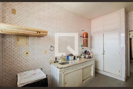 Casa à venda com 6 quartos, 350m² em Funcionários, Belo Horizonte