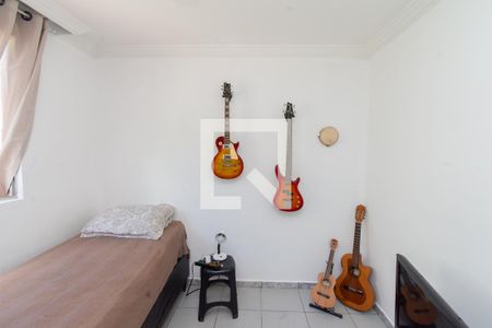 Quarto 2 de apartamento à venda com 3 quartos, 62m² em Monte Castelo, Contagem