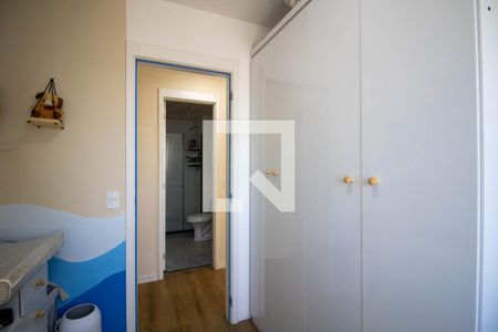 Quarto 1 de apartamento para alugar com 2 quartos, 44m² em Jardim Monte Alegre, Taboão da Serra