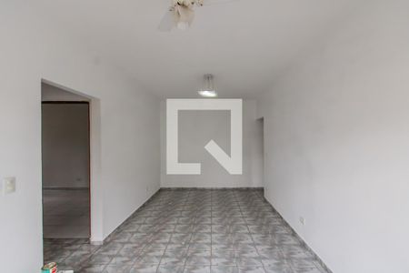 Sala de casa para alugar com 2 quartos, 70m² em Vila Paranaguá, São Paulo