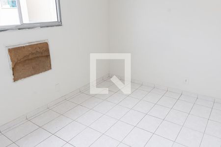 Quarto de apartamento para alugar com 2 quartos, 55m² em Paciência, Rio de Janeiro