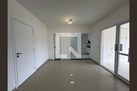 Sala de apartamento à venda com 3 quartos, 107m² em Empresarial 18 do Forte, Barueri
