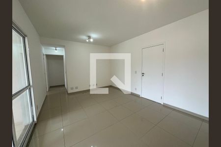 Sala de apartamento à venda com 3 quartos, 107m² em Empresarial 18 do Forte, Barueri