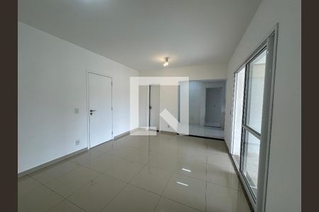 Sala de apartamento à venda com 3 quartos, 107m² em Empresarial 18 do Forte, Barueri