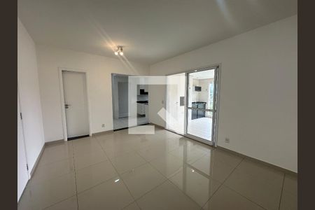 Sala de apartamento à venda com 3 quartos, 107m² em Empresarial 18 do Forte, Barueri