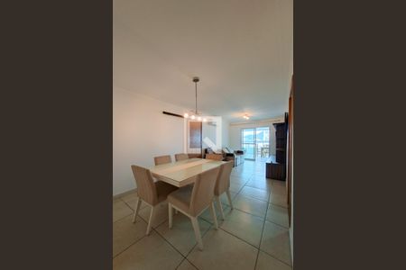 Sala de apartamento para alugar com 4 quartos, 160m² em Guilhermina, Praia Grande