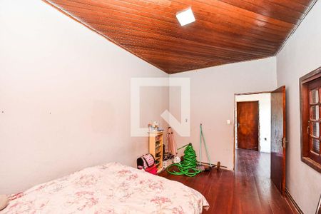 Quarto 1 de casa à venda com 3 quartos, 300m² em Santa Rosa de Lima, Porto Alegre