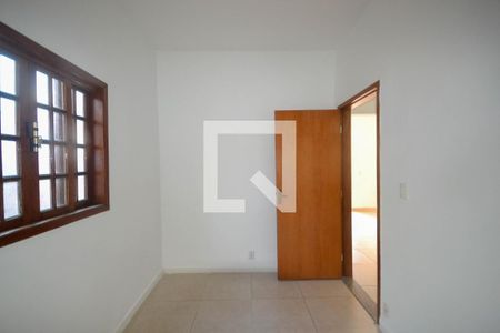 Casa para alugar com 3 quartos, 200m² em São Bernardo, Belford Roxo