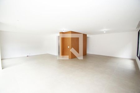 Sala de casa à venda com 4 quartos, 417m² em Alto de Pinheiros, São Paulo