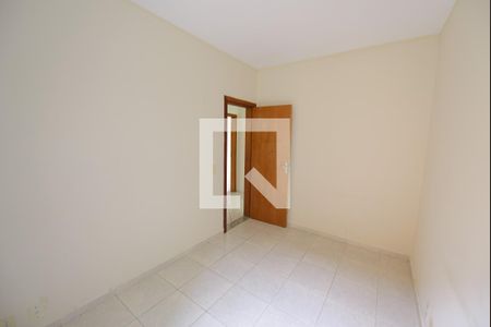 Apartamento para alugar com 3 quartos, 85m² em Vila Iapi, Taubaté