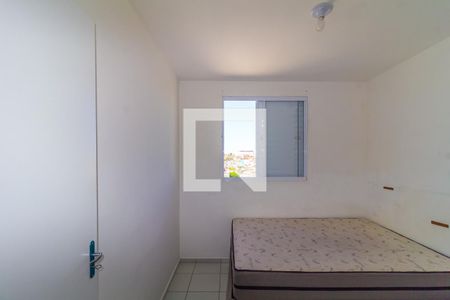 Quarto 2 de apartamento para alugar com 2 quartos, 53m² em Parque São Lourenço, São Paulo