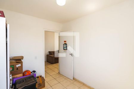 Quarto 1 de apartamento para alugar com 2 quartos, 50m² em Parque Fongaro, São Paulo