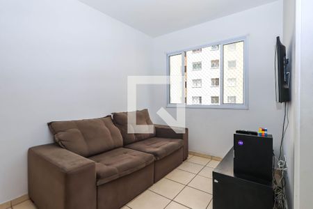 Sala de apartamento para alugar com 2 quartos, 50m² em Parque Fongaro, São Paulo