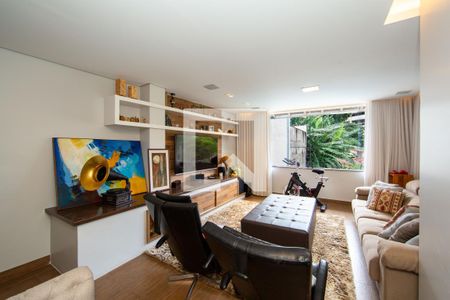 SALA de casa à venda com 3 quartos, 364m² em Santa Lúcia, Belo Horizonte