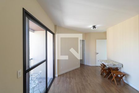 Salas de apartamento à venda com 2 quartos, 75m² em Vila Rossi Borghi E Siqueira, Campinas