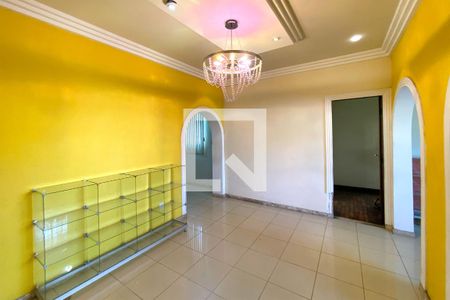 Sala de Estar de casa para alugar com 4 quartos, 400m² em Planalto, Belo Horizonte