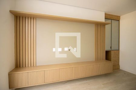 Sala de casa à venda com 3 quartos, 350m² em Morumbi, São Paulo