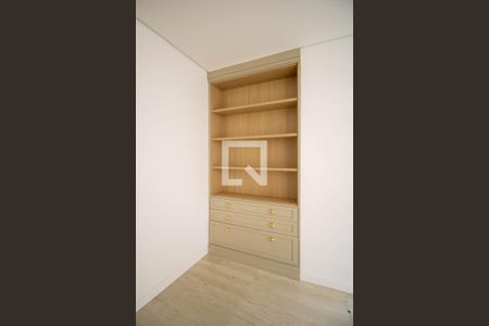 Sala de casa à venda com 3 quartos, 350m² em Morumbi, São Paulo