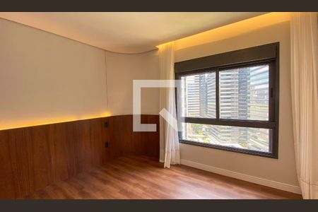 Quarto Suíte de apartamento para alugar com 3 quartos, 196m² em Chácara Santo Antônio (zona Sul), São Paulo