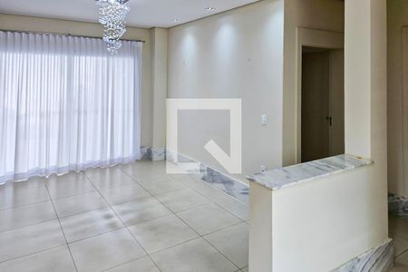 Sala de casa de condomínio para alugar com 4 quartos, 350m² em Parque Joao de Vasconcelos, Sumaré