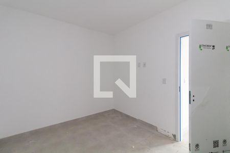 Quarto 2 de apartamento para alugar com 2 quartos, 38m² em Vila Jacuí, São Paulo