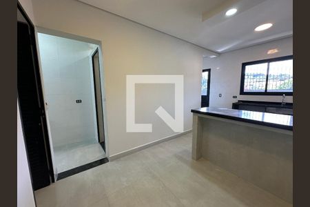Sala/Cozinha de apartamento para alugar com 2 quartos, 40m² em Vila Pouso Alegre, Barueri