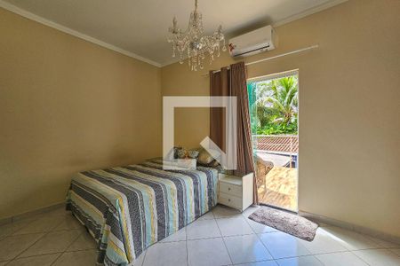 Suite 1 de casa de condomínio para alugar com 3 quartos, 210m² em Bal Pernambuco, Guarujá