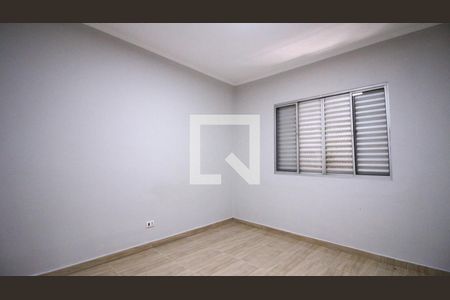 Casa à venda com 2 quartos, 200m² em Jardim Guairaca, São Paulo