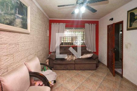 Casa à venda com 3 quartos, 184m² em Jardim Sapopemba, São Paulo