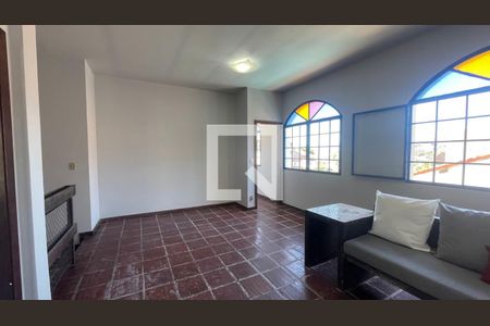 Sala de Estar de casa para alugar com 6 quartos, 456m² em Jardim Guanabara, Rio de Janeiro