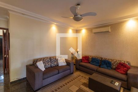 Sala de casa à venda com 3 quartos, 250m² em Jardim Yeda, Campinas