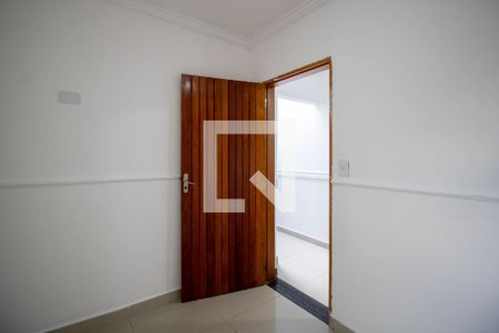 Quarto de casa à venda com 1 quarto, 230m² em Chácara Agrindus, Taboão da Serra