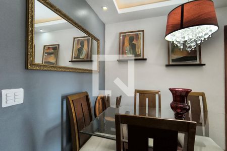 Sala de apartamento à venda com 2 quartos, 61m² em Tanque, Rio de Janeiro