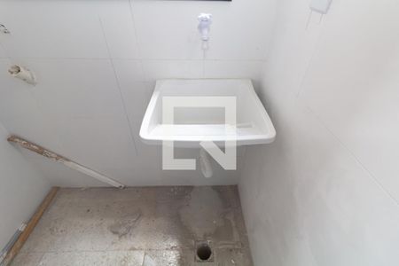 Sala/Cozinha de apartamento para alugar com 2 quartos, 45m² em Vila Jacuí, São Paulo