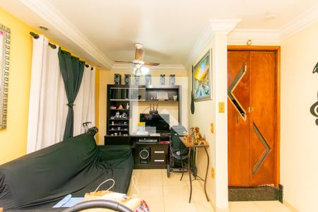 Sala de casa à venda com 5 quartos, 250m² em Parque Residencial Oratorio, São Paulo