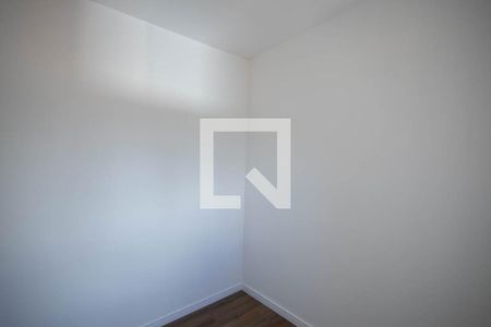 Quarto 1 de apartamento para alugar com 2 quartos, 35m² em Vila Mazzei, São Paulo